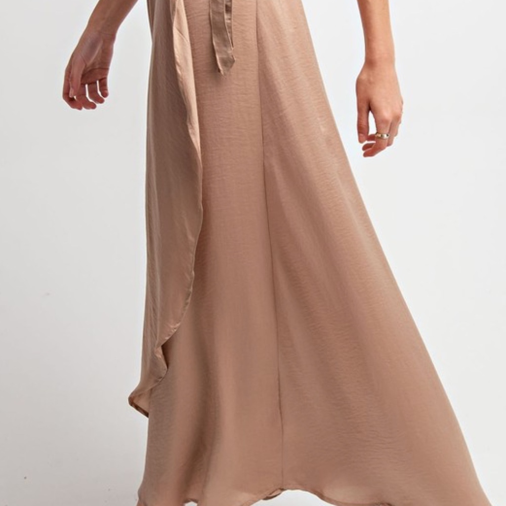 ✨LAST ONE✨Maxi Wrap Skirt - Picture 3 of 8